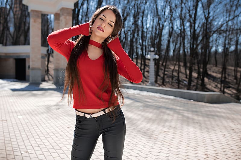 Ekaterina Kononova, outdoors, model, sweater, brunette, leather pants, HD wallpaper