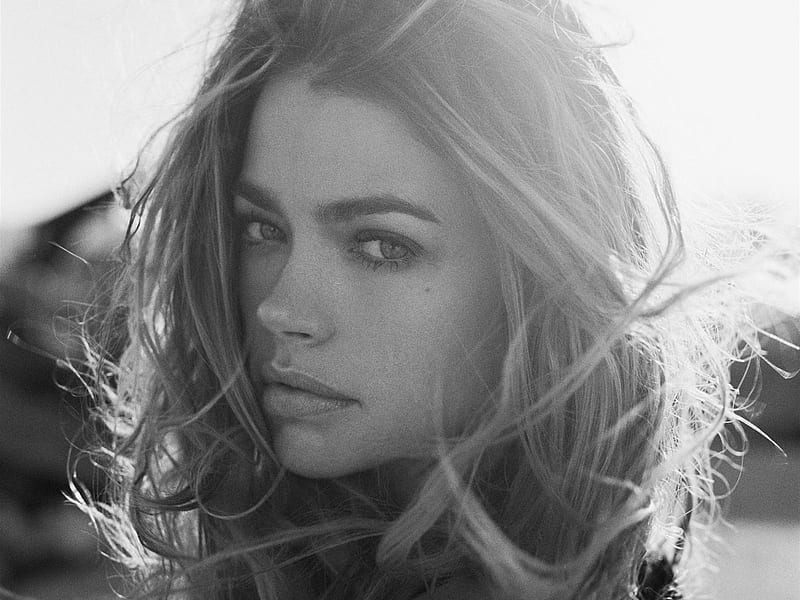 Denise Richards, celebrity, models, people, black and white, bonito, actresses, HD wallpaper