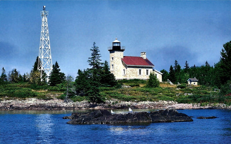 Copper Harbor Lighthouse 2, Lake Superior, lake, lighthouse, graphy, water, wide screen, waterscape, scenery, HD wallpaper