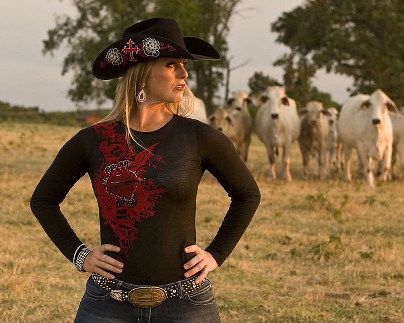 Cowgirl Rancher, female, hats, ranch, fun, country, women, farm, rodeo, cowgirls, girls, blondes, western, cows, HD wallpaper