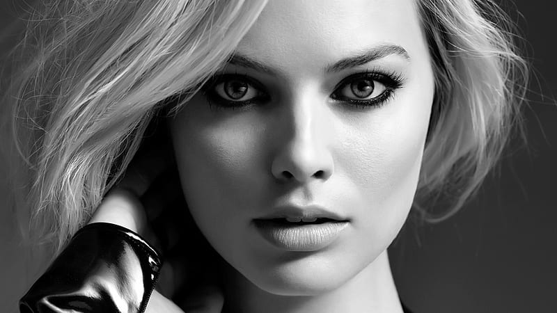 Margot Robbie 2018 Monochrome, margot-robbie, celebrities, girls, monochrome, black-and-white, portrait, HD wallpaper