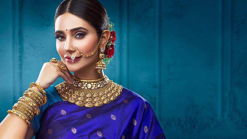 Girl Model Is Wearing Blue Saree And Ornaments Girls, HD wallpaper | Peakpx