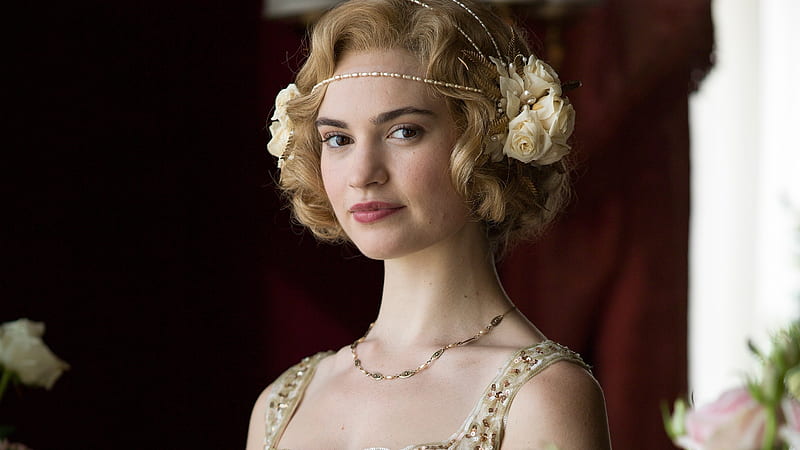 Lily James as Lady Rose MacClare, Lily James, downton abbey, rose ...