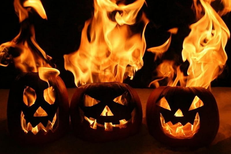 Jack O'Lantern, faces, fire, halloween, dark, pumpkins, night, light, HD wallpaper