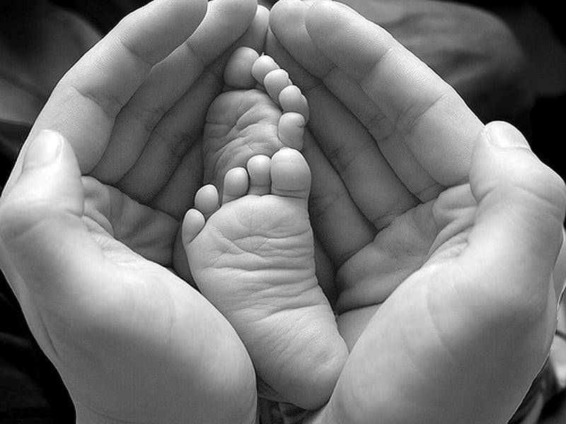Mothers Day, hands, Mom, baby, feet, HD wallpaper