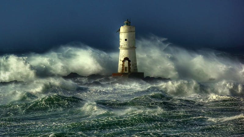 awesome lighthouse in a rough sea, green, foam, wves, spray, lighthouse, sea, HD wallpaper