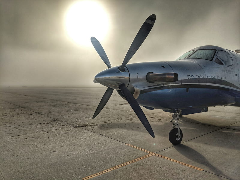 Fogpc12, pilatus, airplane, plane, aircraft, flying, fog, pt6, HD wallpaper