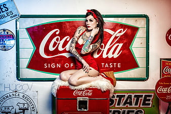 Coca Cola Pinup Girl, brunette, coca cola, model, tattoo, HD wallpaper