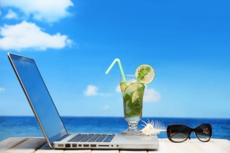 Summer Vacation, beach, drink, laptop, sea, mojito, HD wallpaper