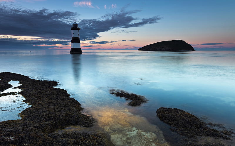 British North Wales Brougham lighthouse, HD wallpaper