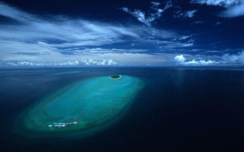 Island in the Great Barrier Reef, Sea, Islands, Reefs, Sky, Clouds, Oceans, Nature, HD wallpaper