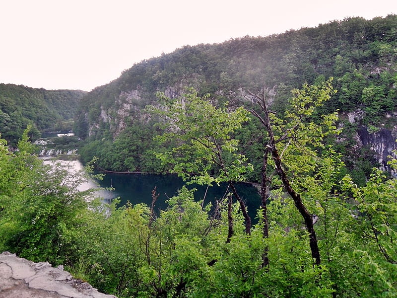 My trip to Croatia, rocks, water, croatia, plitvice, places, spring, lake, lanscape, HD wallpaper