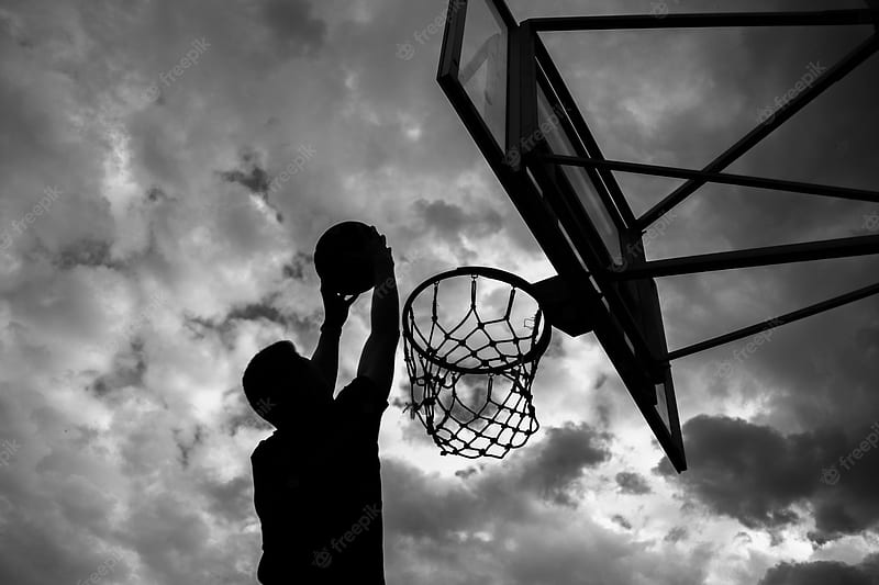 Premium . Silhouette of a man who throws a ball into a basketball hoop on  the street against a sky with clouds in black and white color, HD wallpaper  | Peakpx