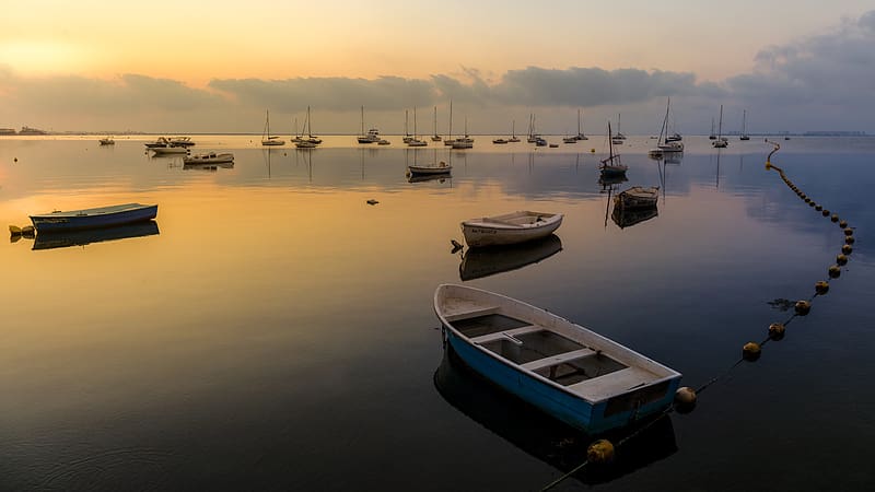 Boats, fog, water, baots, sunrise, HD wallpaper