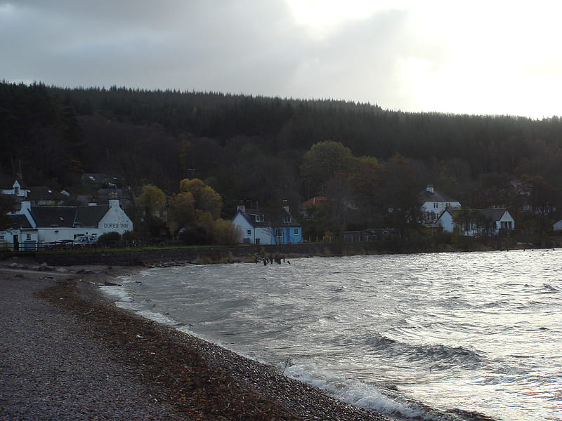 The Dores Inn, Loch Ness, dores, highlands, loch ness, beach, water, village, great glen, scotland, light, HD wallpaper