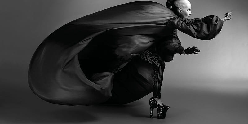 Alexander McQueen 2014, female model, art, vogue, black, beauty, fashion, alexander mcqueen, HD wallpaper