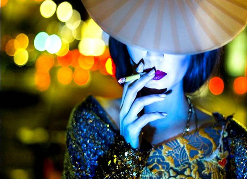 MYSTERIOUS WOMAN, blue, fumee, cigarette, chapeau, HD wallpaper