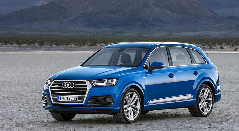 2016 Audi Q7 (Ara Blue Crystal Effect) - Front , car, HD wallpaper