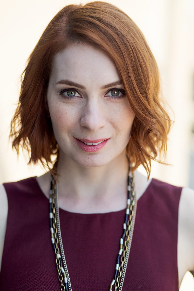 Felicia Day ( credit Christina Ganolfo) • Happier in Hollywood, HD phone wallpaper