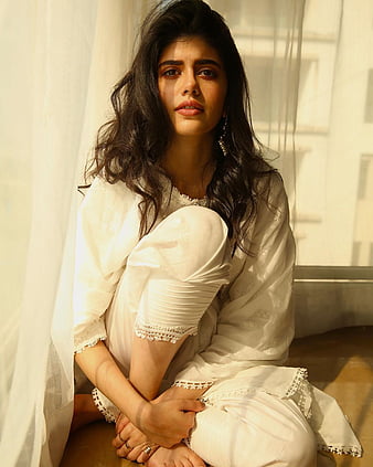 HD wallpaper sanjana sanghi 2020 thumbnail