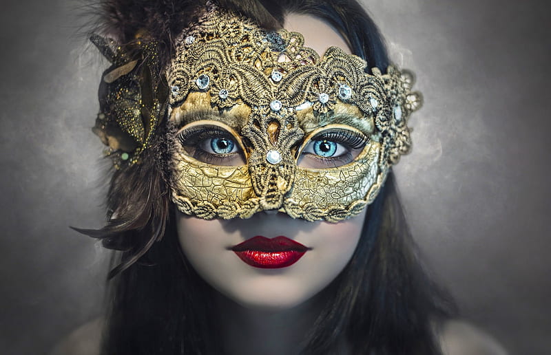 Golden Mask, miranda, golden, bonito, woman, graphy, girl, kerr, serene, face, blue eyes, mask, red lips, HD wallpaper