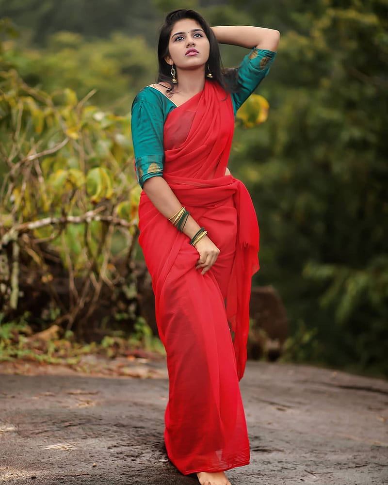 Beauty 254, red, actress, Maneesha Mahesh, saree, mallu, HD phone wallpaper