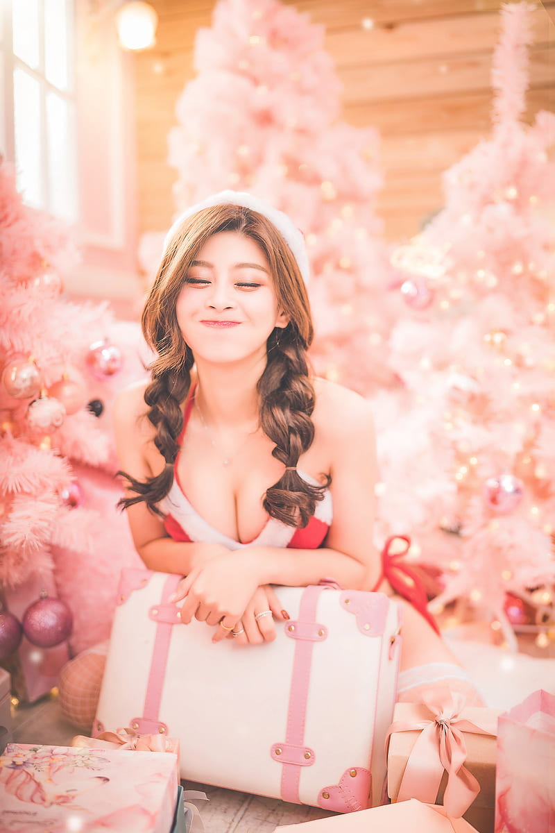 Christmas, Christmas ornaments , women, cleavage, women indoors, pink, colorful, dyed hair, Christmas Tree, Christmas presents, Chinese, Chinese model, curvy, white stockings, lace, pale, bare shoulders, Asian, HD phone wallpaper