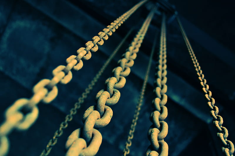 low angle graphy of gray metal chains, HD wallpaper