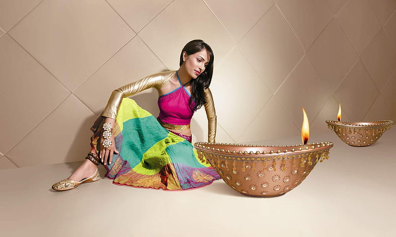 Hot Babe In Diwali, models, babes, people, color, girls, diwali, light, HD wallpaper