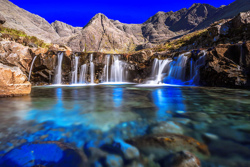 Fairy Pools-Isle of Skye, rocks, isle, bonito, sky, pool, mountain, stones, cascades, waterfall, fairy, HD wallpaper