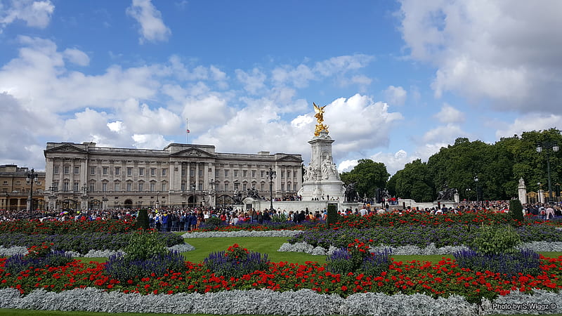 Buckingham Palace London, London, Palace, Flowers, UK, Buckingham, HD wallpaper
