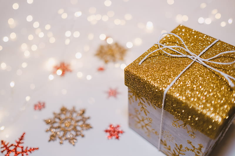 square brown and white gift box, HD wallpaper