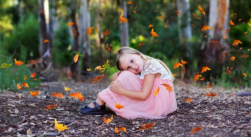 Cute Little Girl, fall, leaves, road, girl, HD wallpaper
