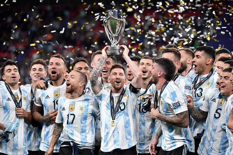 Every Argentina Player Wanted A With Lionel Messi And The Finalissima Trophy, HD wallpaper