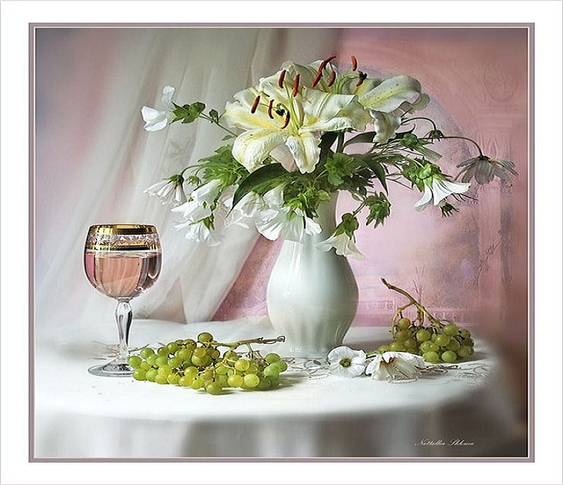 Tasteful, table, trim, wine, fruits, vase, bonito, tablecloth, grapes, white wine, lillies, gold, nice, green, flowers, wineglass, white, HD wallpaper