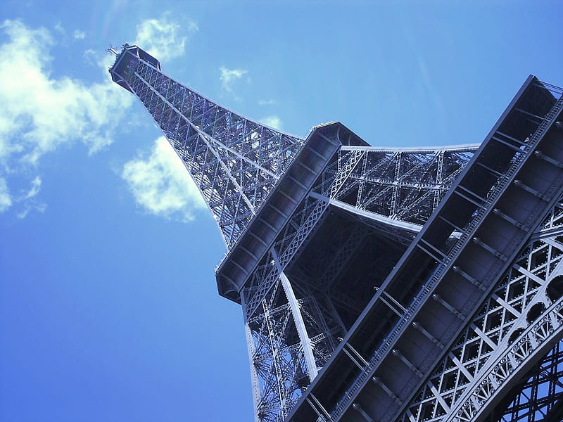 Eiffel Tower Upclose 2, france, eiffel tower, tower, paris, sky, upclose, HD wallpaper