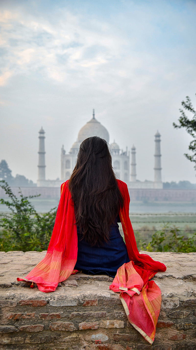 Girl and the Taj, taj mahal, monument, HD phone wallpaper | Peakpx