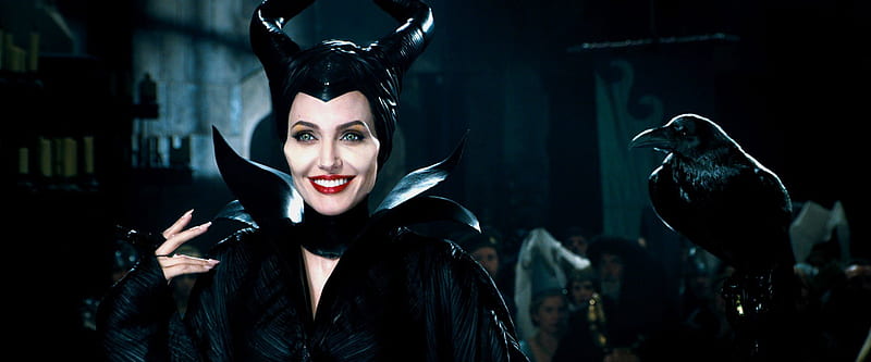 Maleficent (2014), Maleficent, raven, movie, evil queen, sorceress, black, woman, Angelina Jolie, girl, bird, actress, disney, HD wallpaper