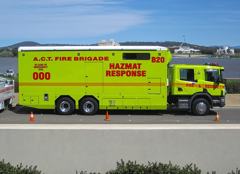 ACTFB HAZMAT Response - B20, act fire brigade, australia, fire department, canberra, fire truck, HD wallpaper