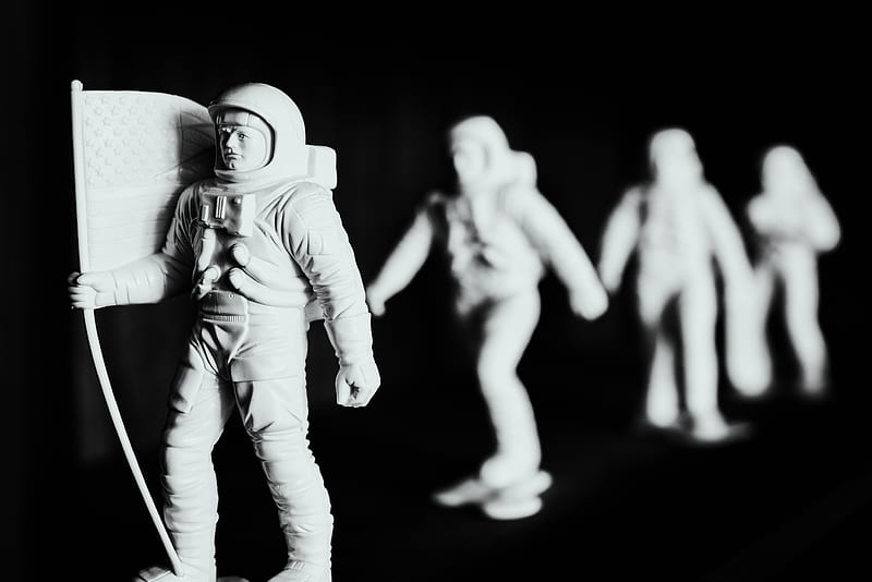astronaut action figures, HD wallpaper