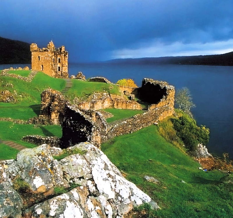 Urquhart castle, high ground, stones, scotland, sea, HD wallpaper
