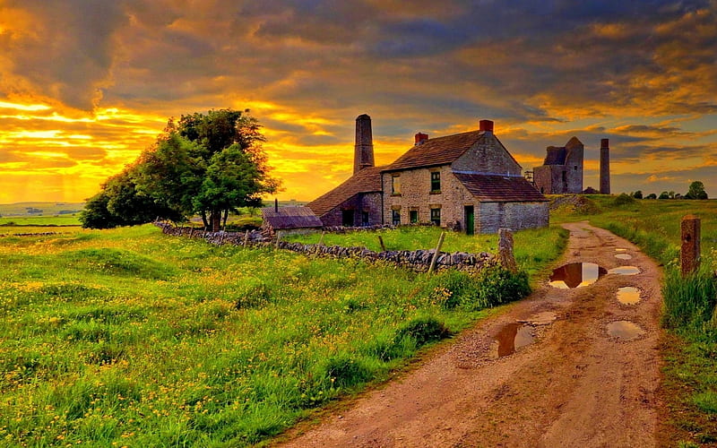 Old Farm After a Strom, farm, house, green, nature, road, trees, clouds, storm, HD wallpaper